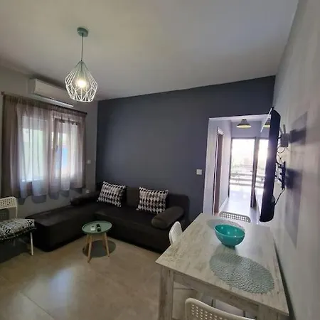 Brand New 90m From The Sea 40m2 Appartement *