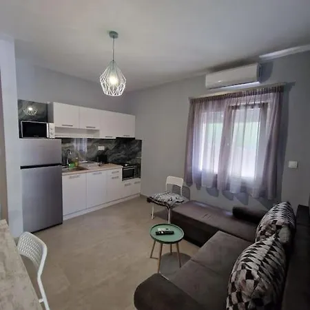 Brand New 90m From The Sea 40m2 Appartement
