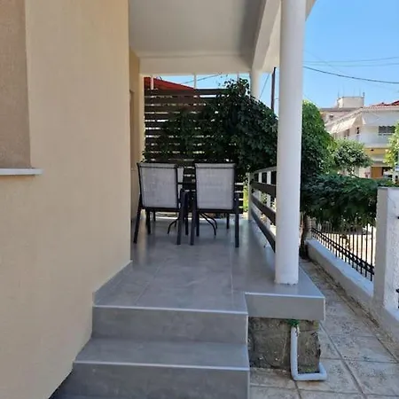 Brand New 90m From The Sea 40m2 *